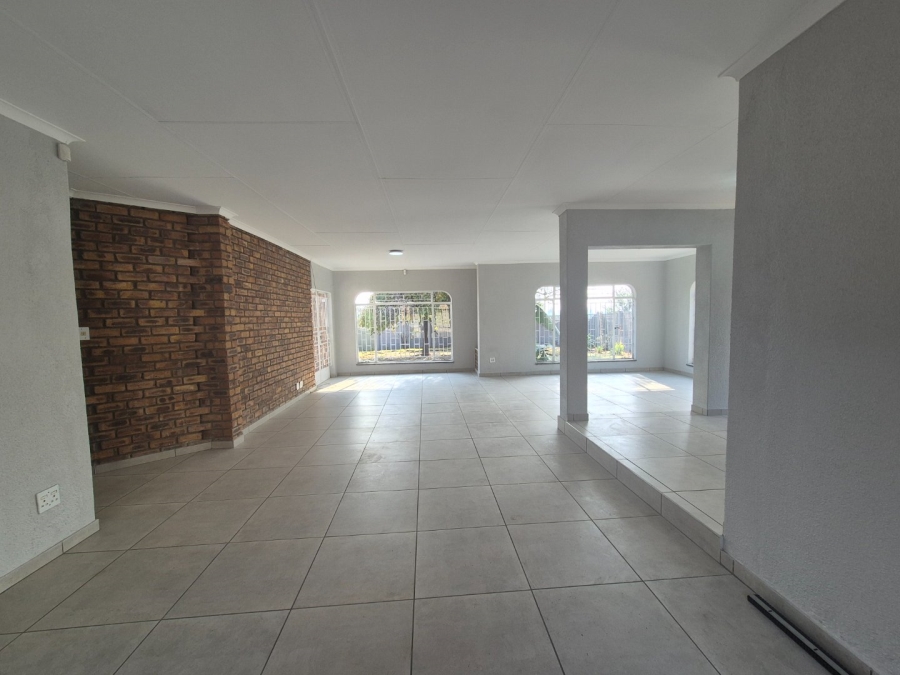 3 Bedroom Property for Sale in Vaalpark Free State